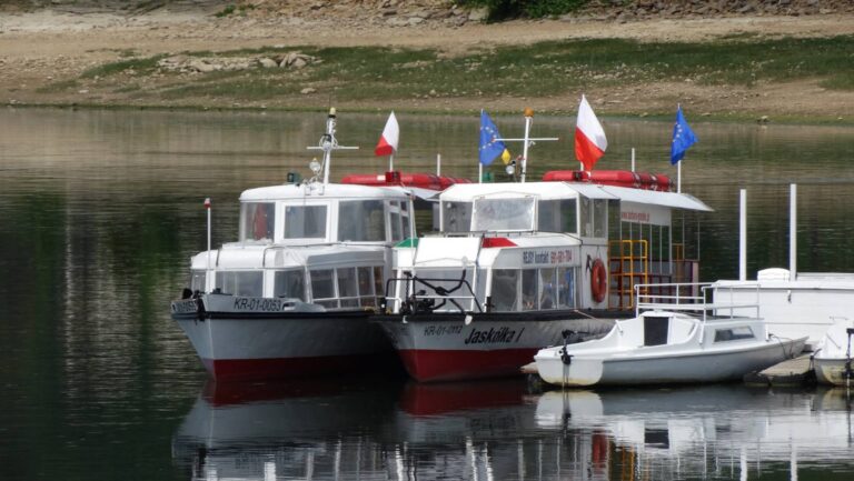 Od kapitana statku po króla plaży – jak aktywnie spędzić czas w Ośrodku Barbara?