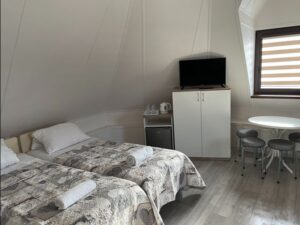 POKÓJ 6 OSOBOWY NA PODDASZU NR 11-2