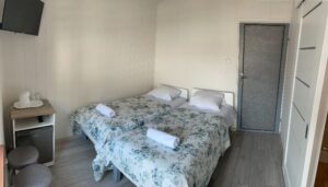 pokój z dwoma łóżkami w willi anna w gródku nad dunajcem